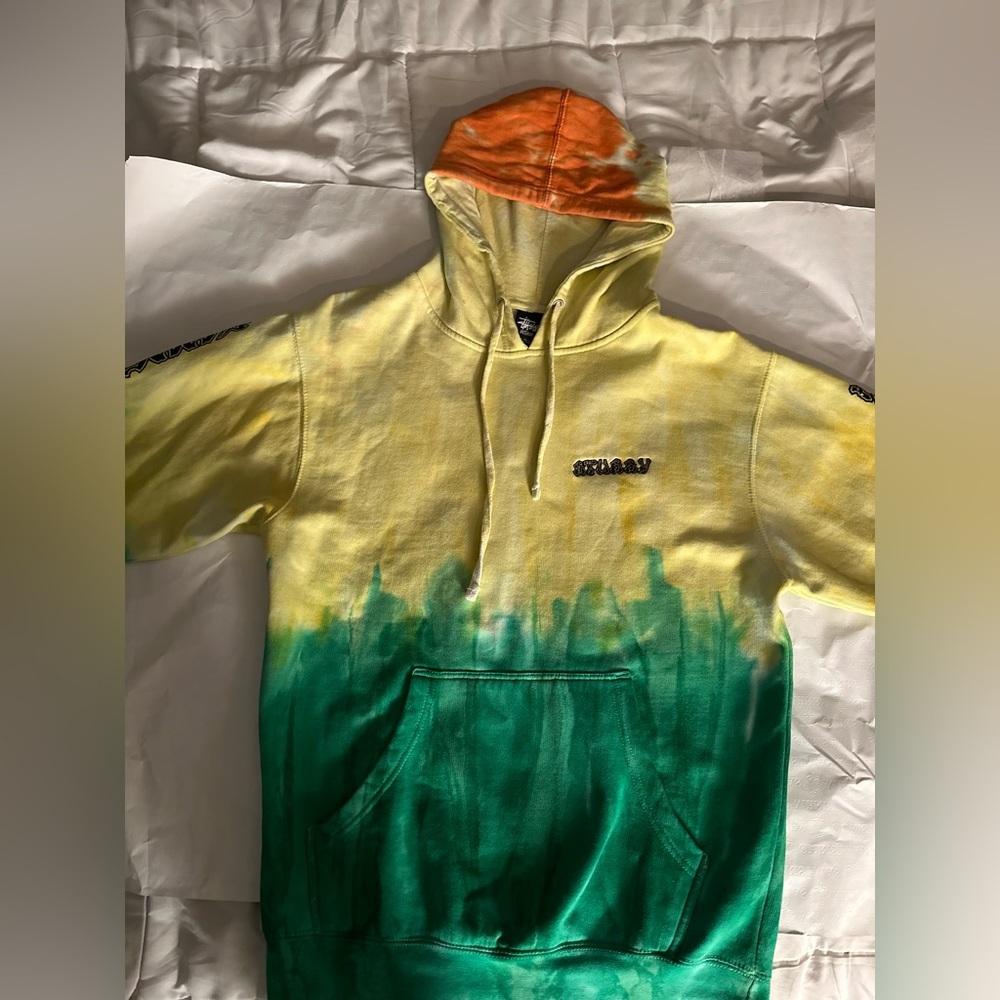 Stussy Tye Dye “International Wave Hoodie”